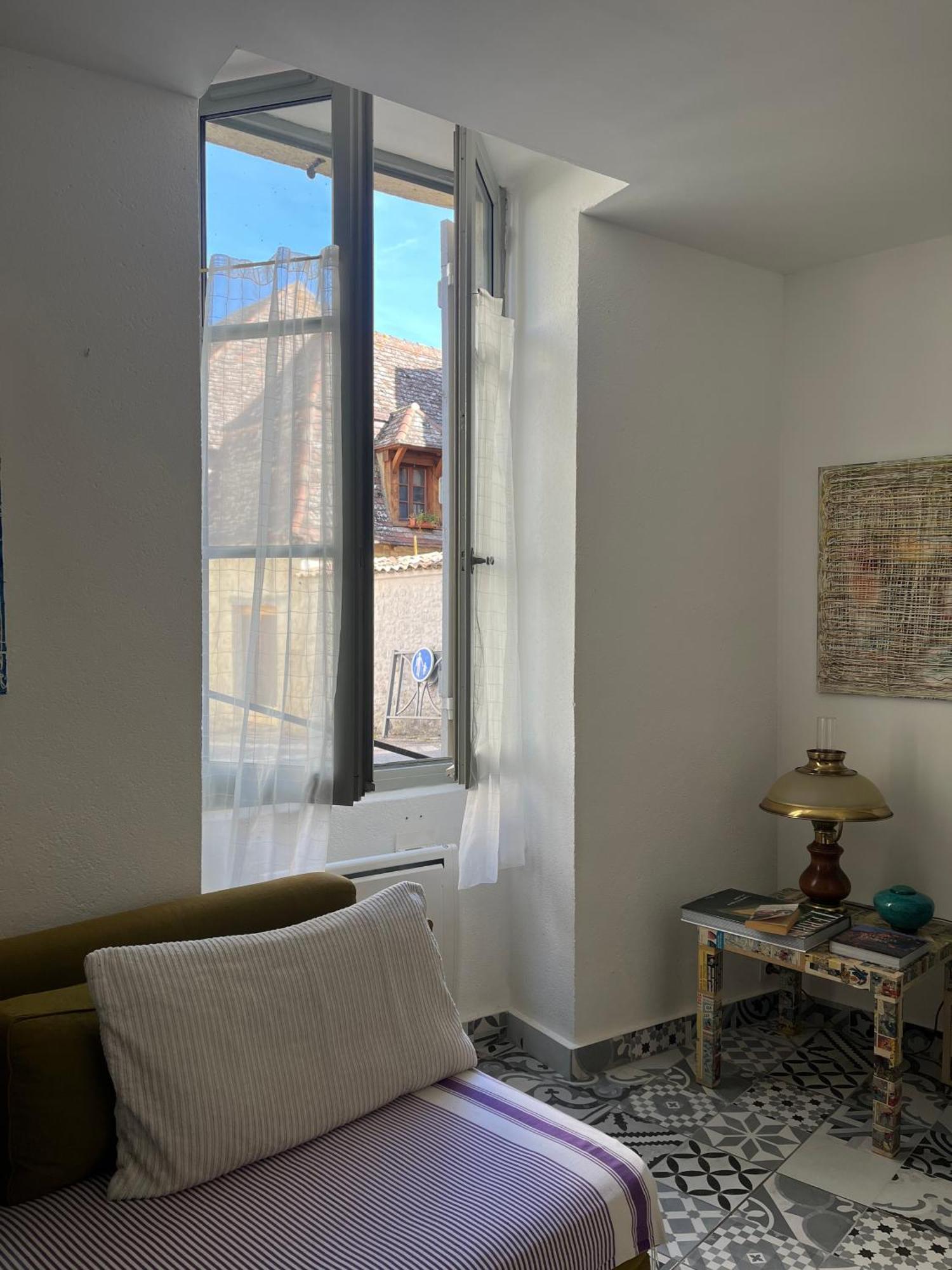 Chambre Paisible Dans Une Ancienne Batisse Renovee Issigeac Dış mekan fotoğraf